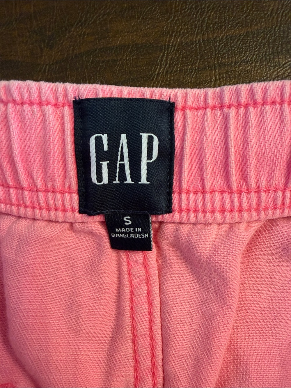 Gap Easy Horseshoe Jeans in Neon Pink Denim - Picture 4 of 12